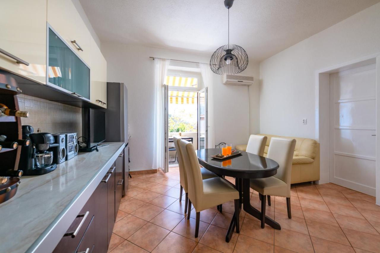 Apartment Dobric Koromacno Luaran gambar