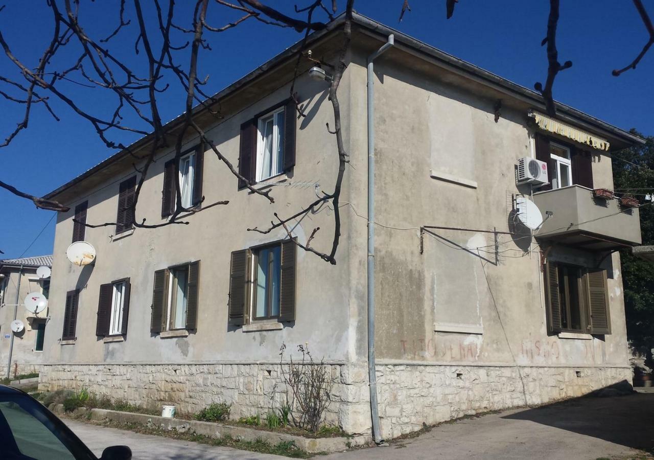 Apartment Dobric Koromacno Luaran gambar